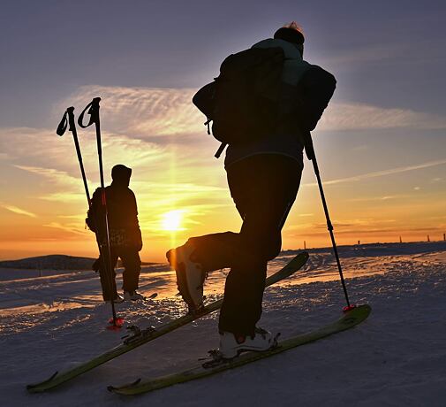 Skupinová večerní túra na skialpech s instruktorem